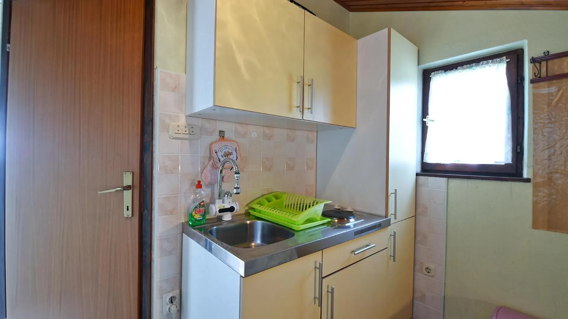 Apartments Ivan 41 Pula Croatia