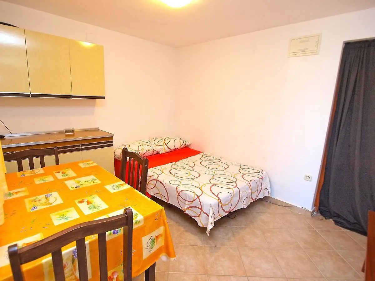 Apartments Ivan 41 Pula Croatia