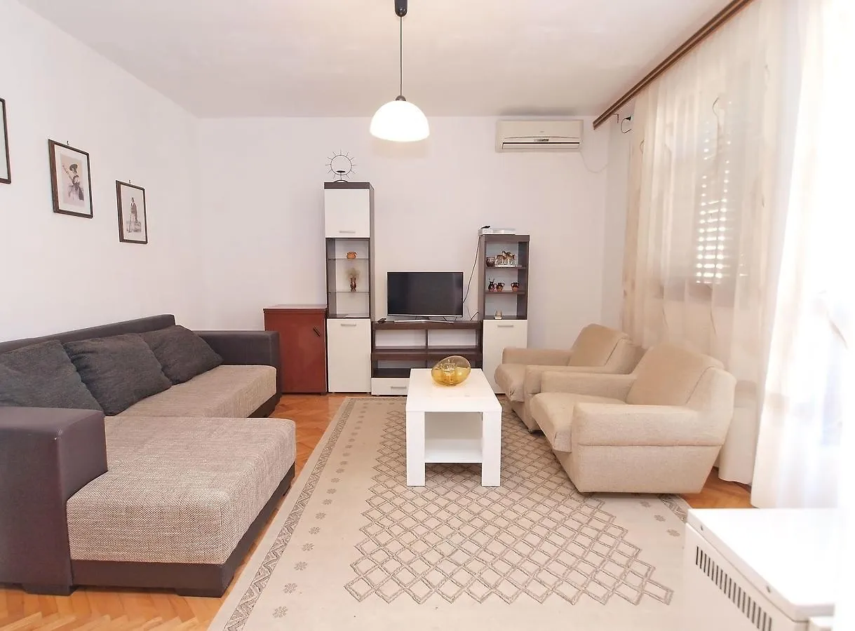 Apartments Ivan 41 Pula 0*,