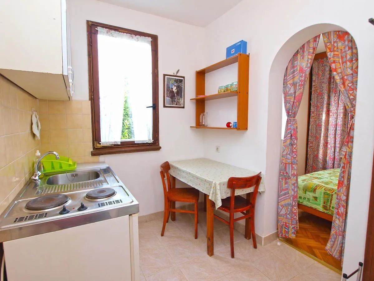 Apartments Ivan 41 Pula Croatia