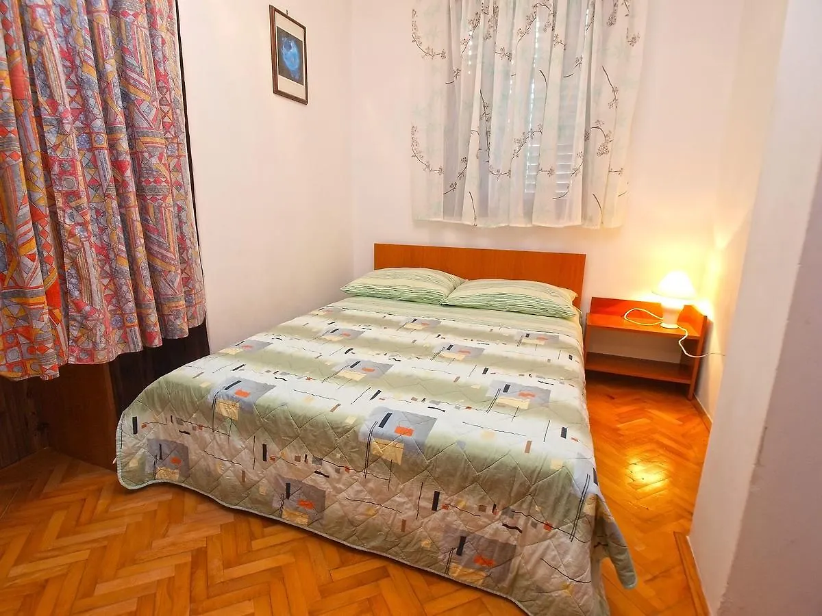 Apartments Ivan 41 Pula 0*,  Croatia